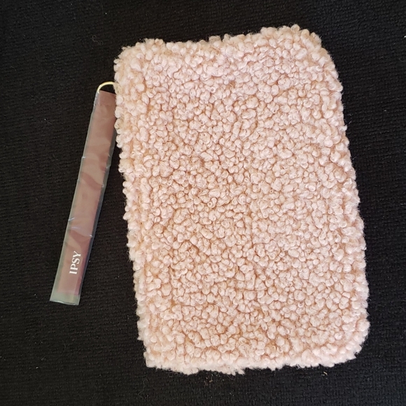 ipsy Handbags - 🥳3/20🥳 - IPSY Pink Cosmetic/Make Up Bag - New